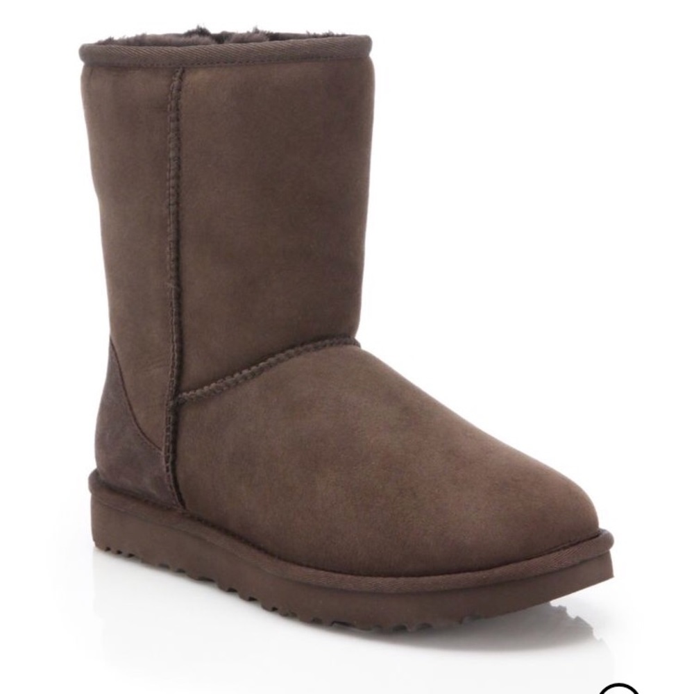 UGG Women's Classic Short II Boots Size 9